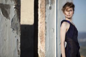 E'SENK: Feminine designs.